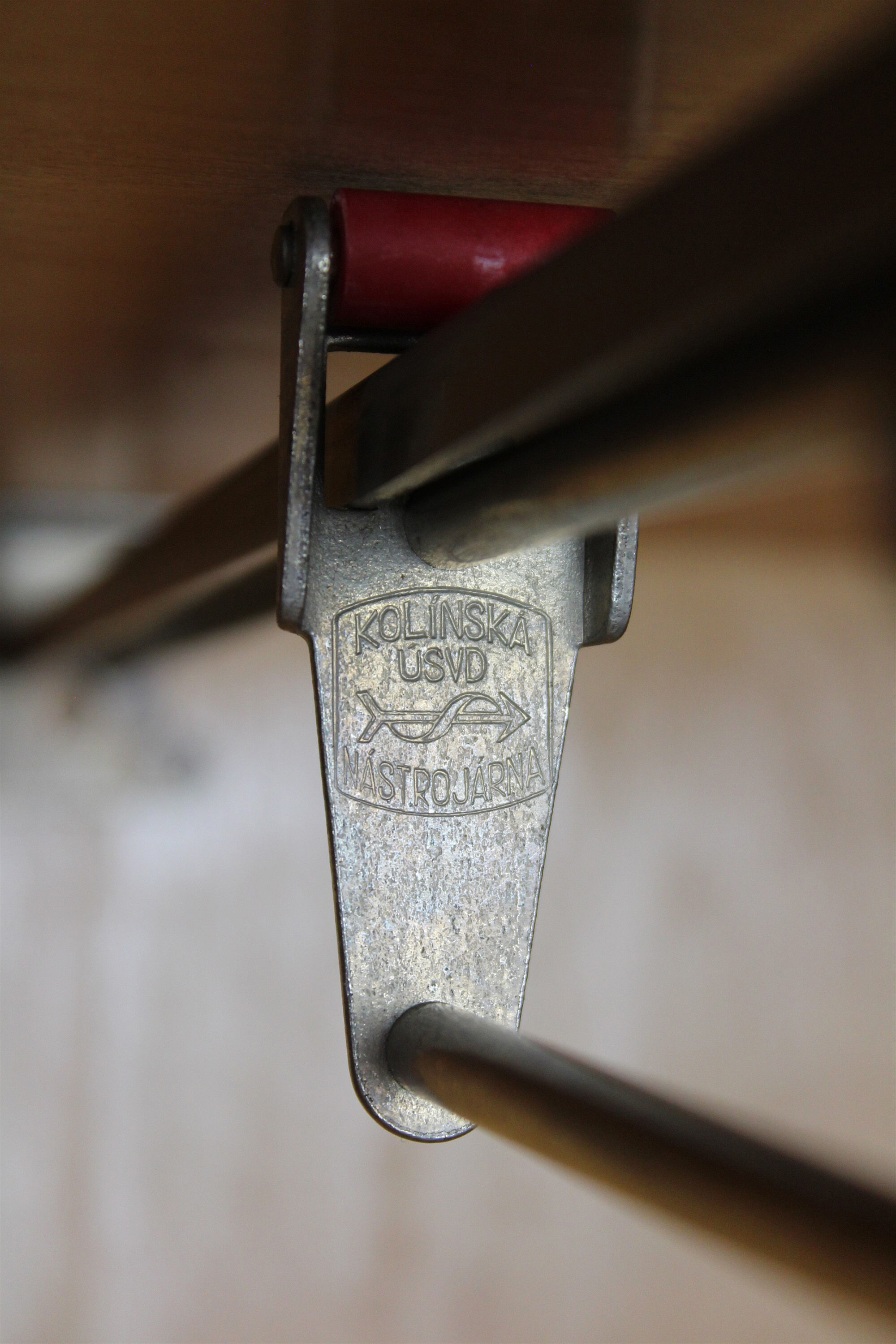 Armoires en frêne par Jitona en 1965