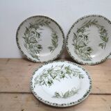 5 land of iron dessert plates