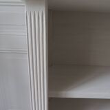 Re-enchanted bookcase in pearl gray, light oak waxed top.