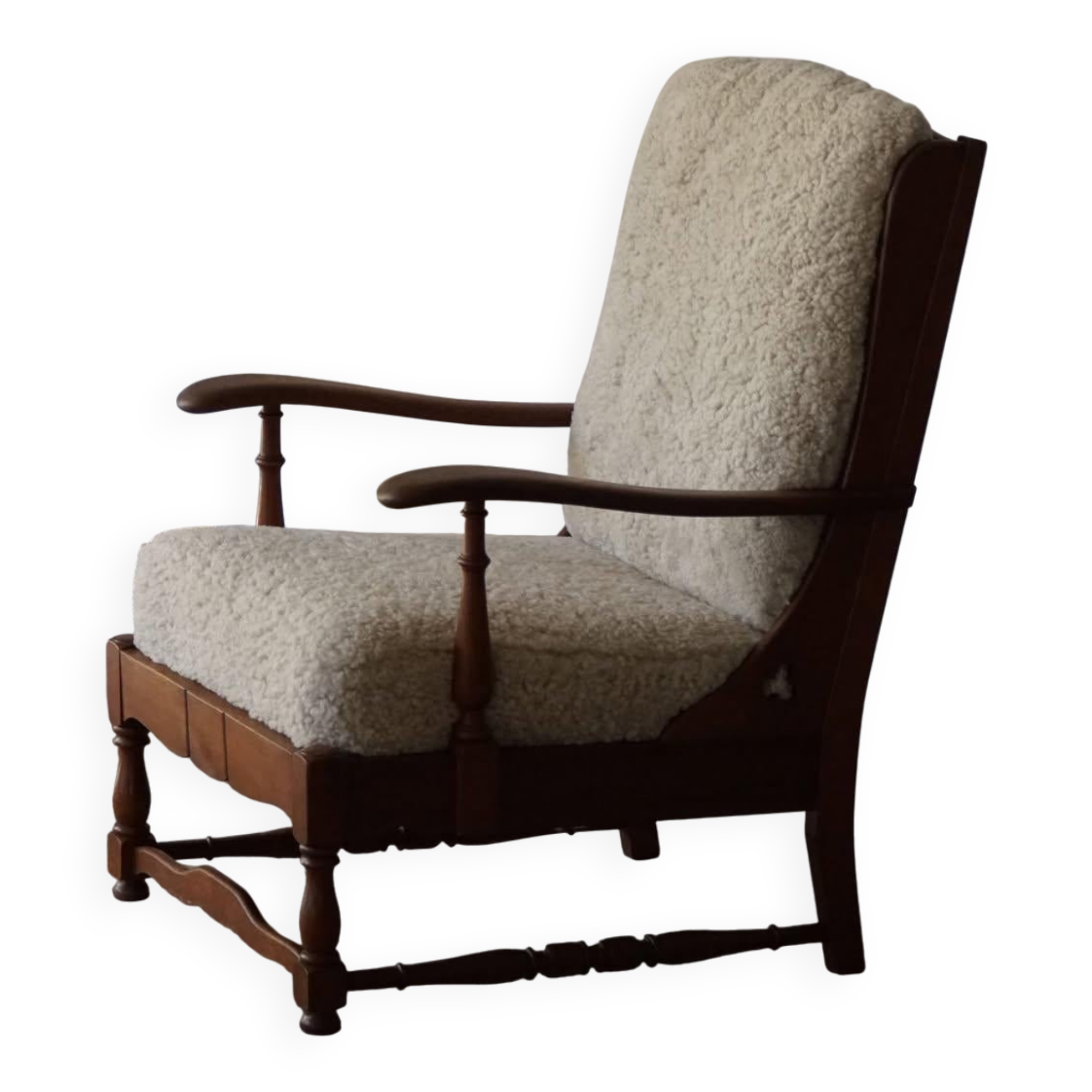 Modern Danish design, a pair of high-backed armchairs in oak and lambswool, 1950s.