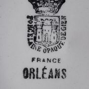 4 hollow plates in opaque porcelain from Gien model Orleans diam 22.5 cm