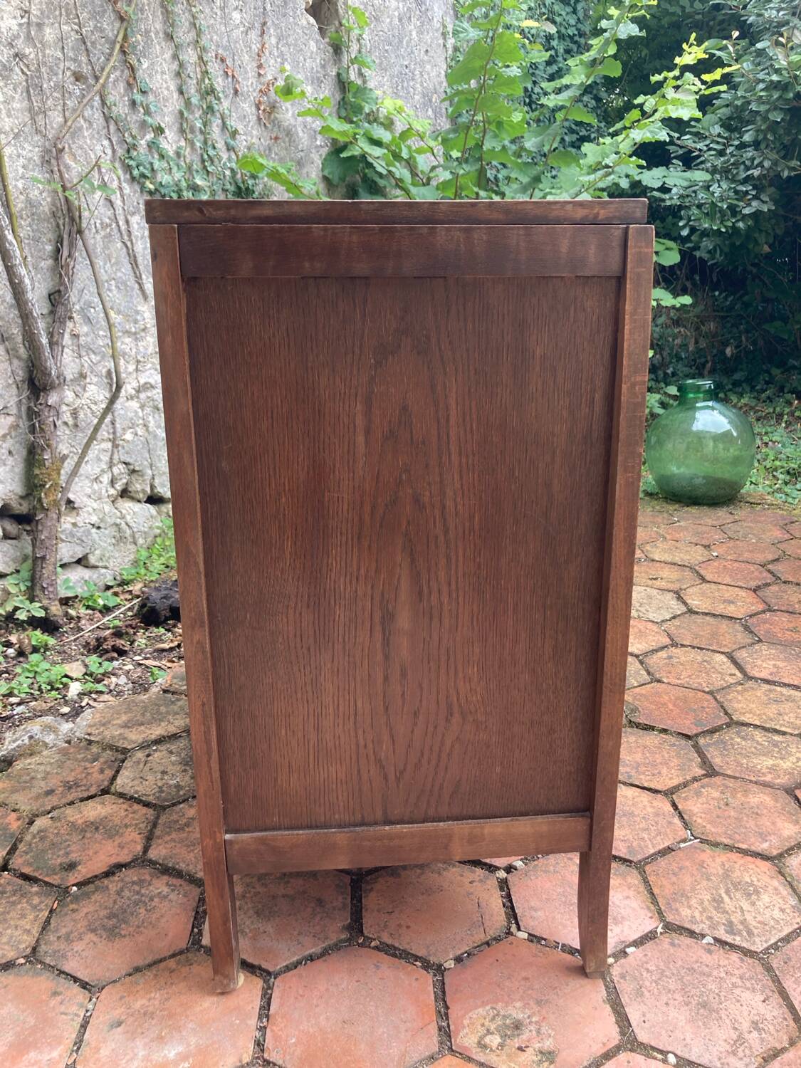 Vintage chest of drawers