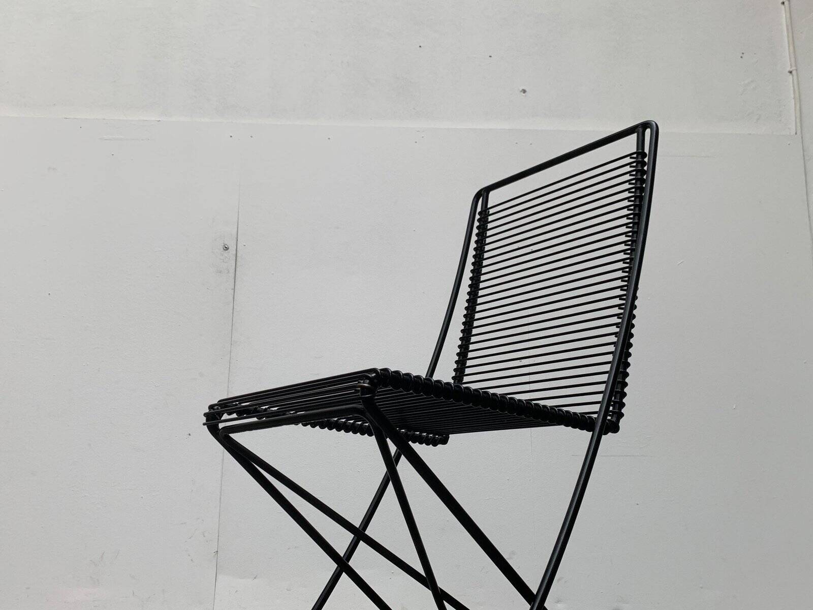 Set of black postmodern Kreuzschwinger chairs by Till Behrens for Schlubach, 1980s.