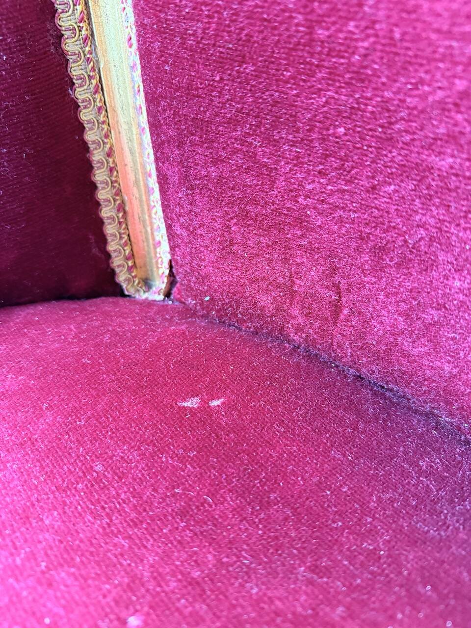 Louis XVI gilt wood and red velvet armchair