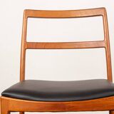 Suite de 4 chaises Danoises en Teck et cuir neuf modèle 430 par Arne Vodder