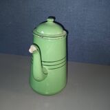 Cafetière émaillée verte