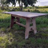 Farm table