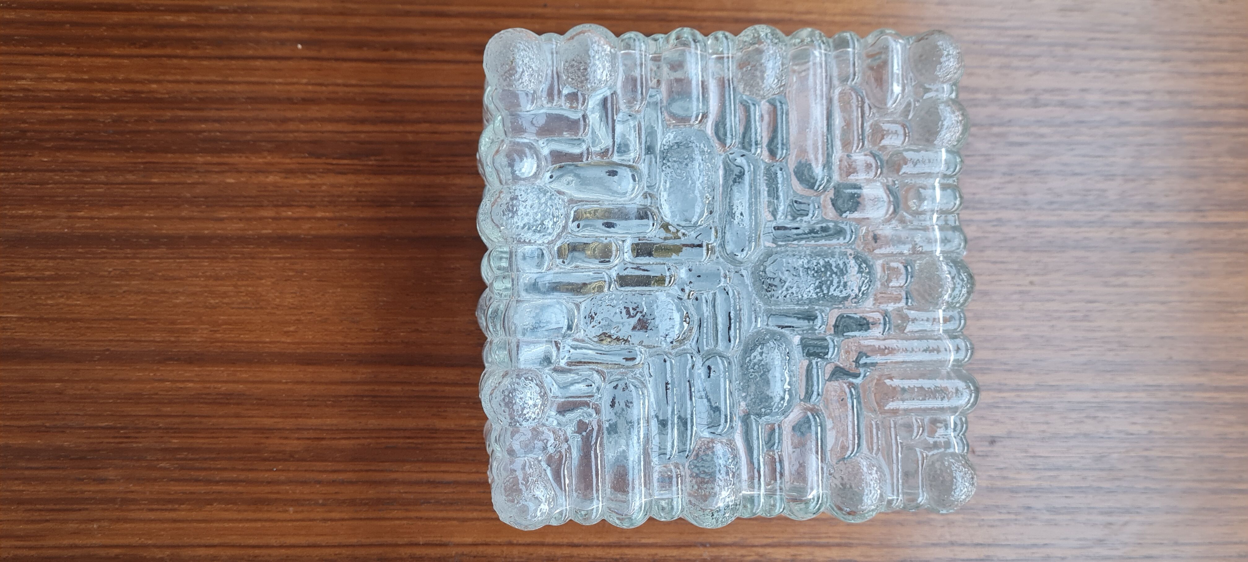 Wall lamp in chiseled glass 1960