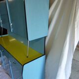 Buffet en formica jaune et bleu
