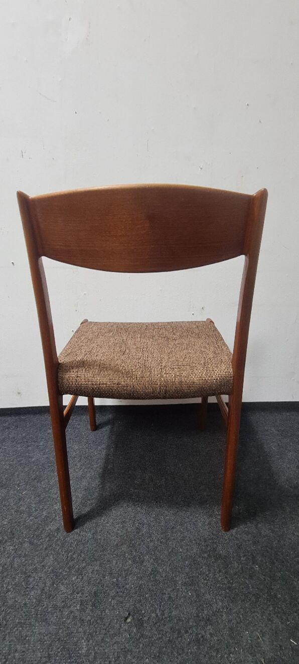 Set of 4 vintage teak dining chairs