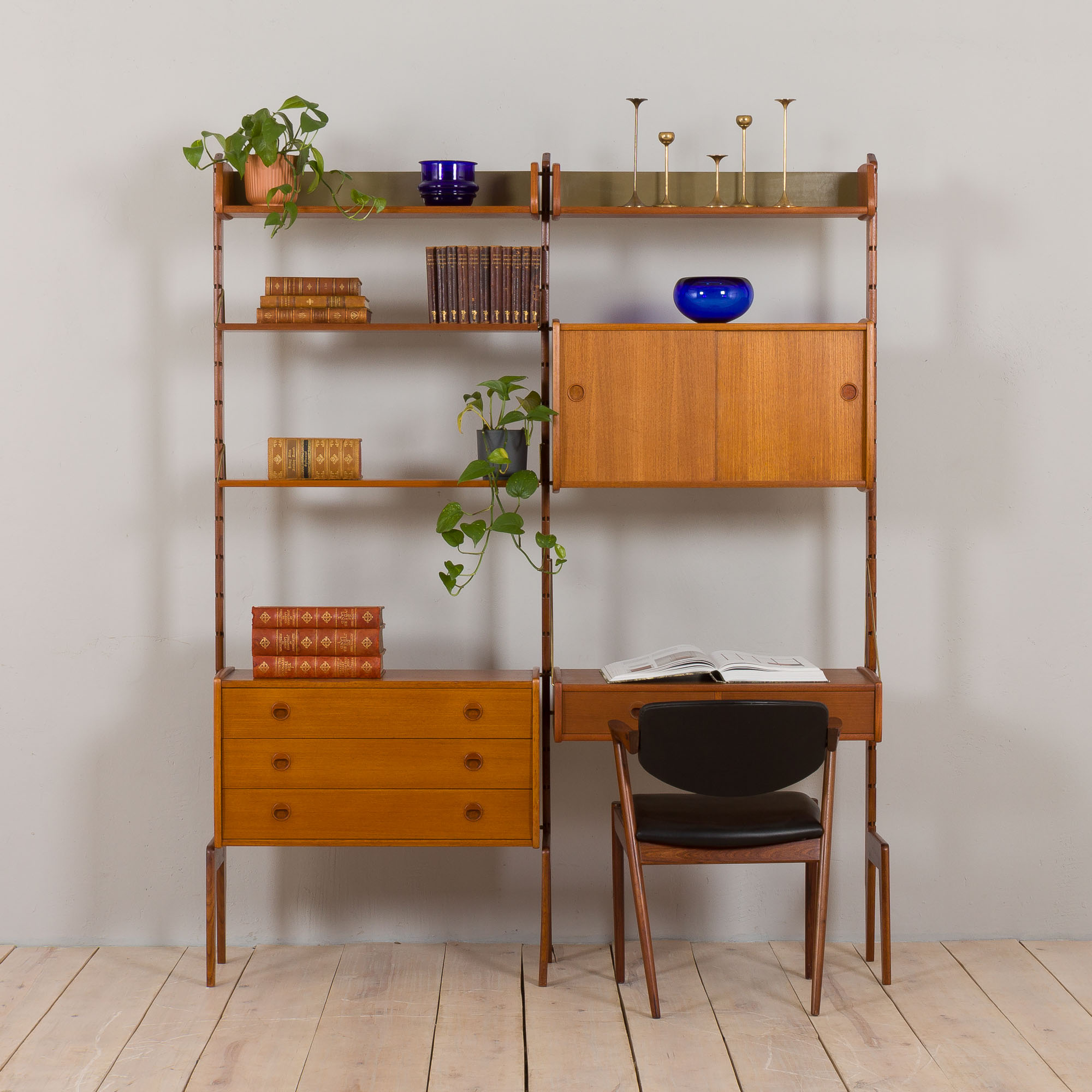 Scandinavian modern freestanding bookcase Ergo by John Texemon, Norway, 1960s.