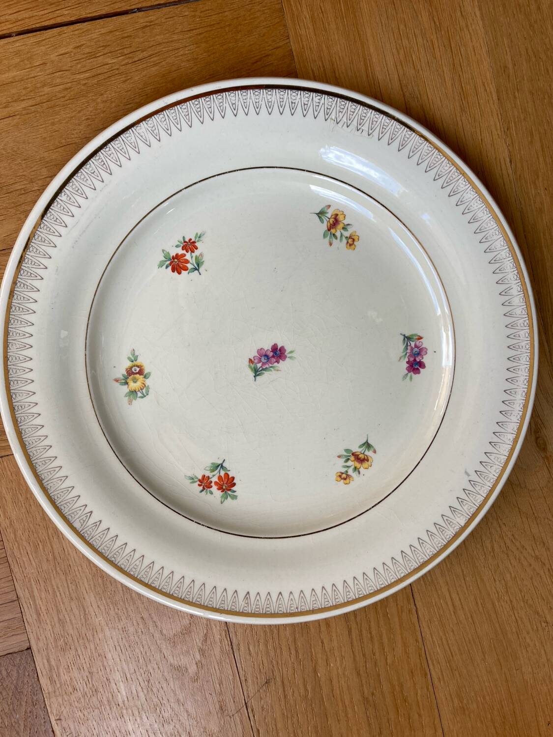 Ceranord St Amand flower dessert plates