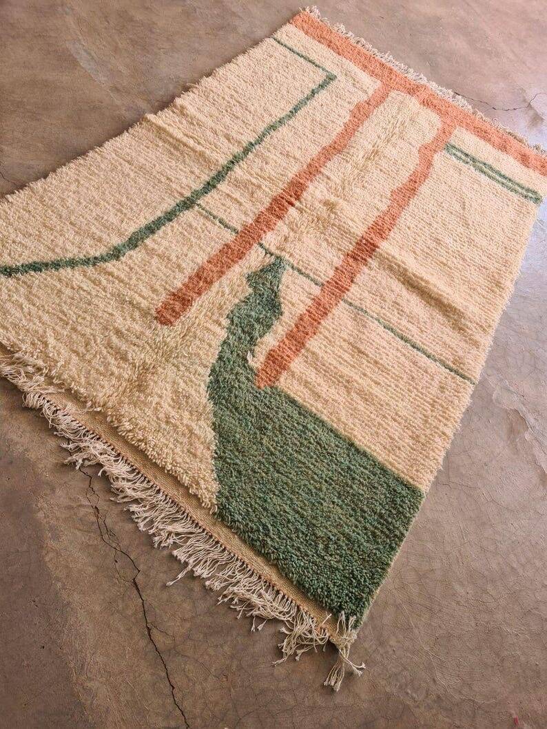 Traditional handmade Moroccan rug size 200x300 cm