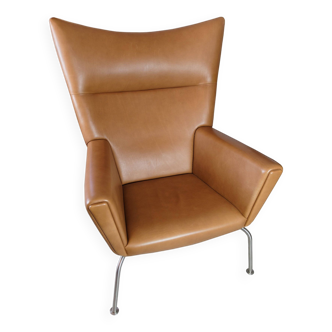 Wingchair Model Ch445 In Walnut Elegance Leather By Hans J. Wegner