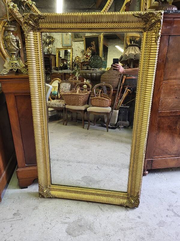 Antique gilt mirror from the early 19th century n°41