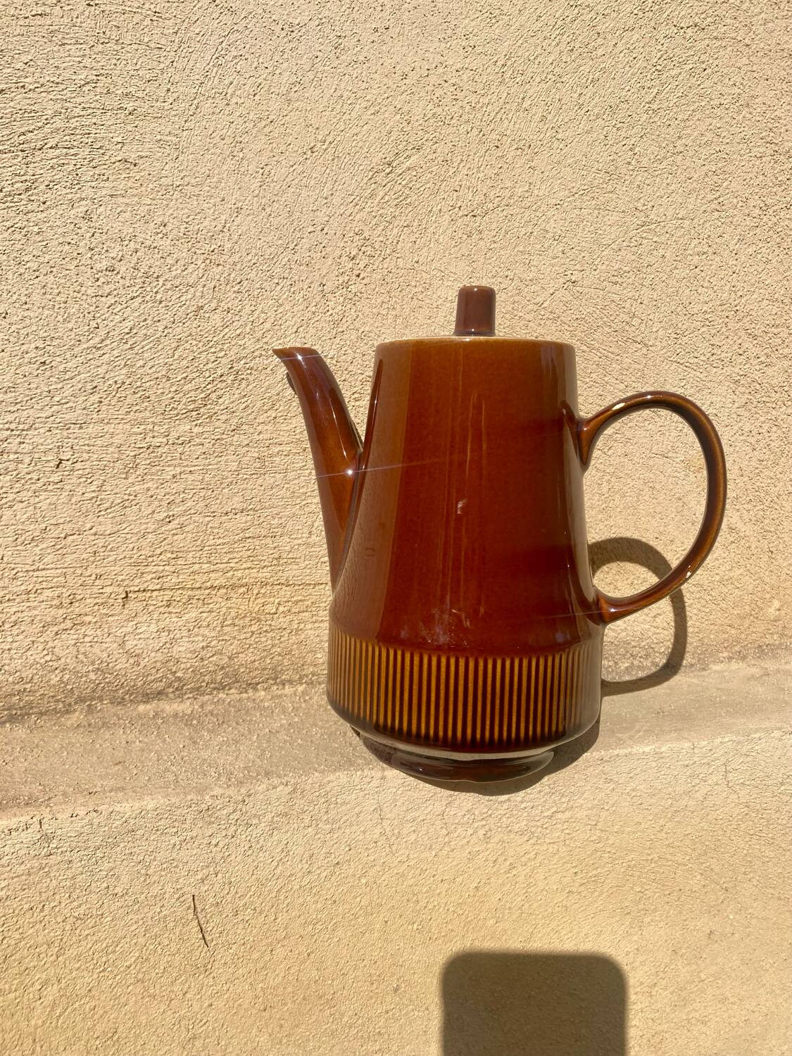 Brown vintage coffee maker