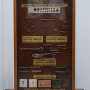 Meuble de présentation Rawl années 1950 avec tiroirs et vitrine