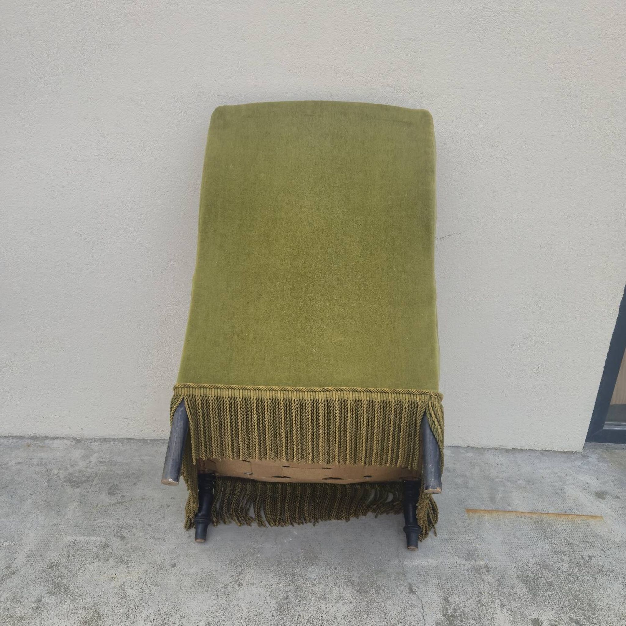 Fauteuil crapaud en velours d'époque napoléon III 19éme