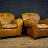 Set of leather french club armchairs