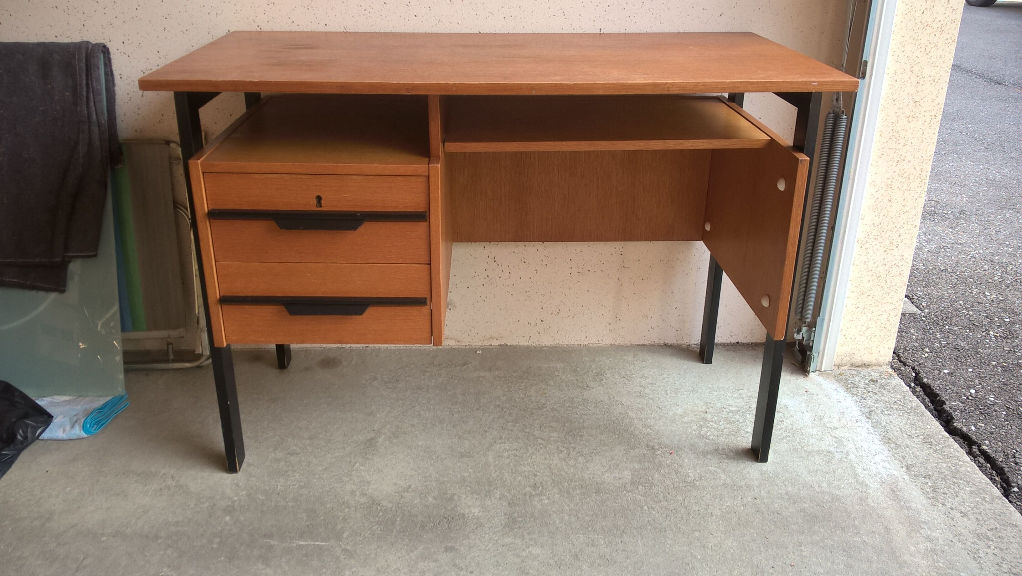 Bureau vintage