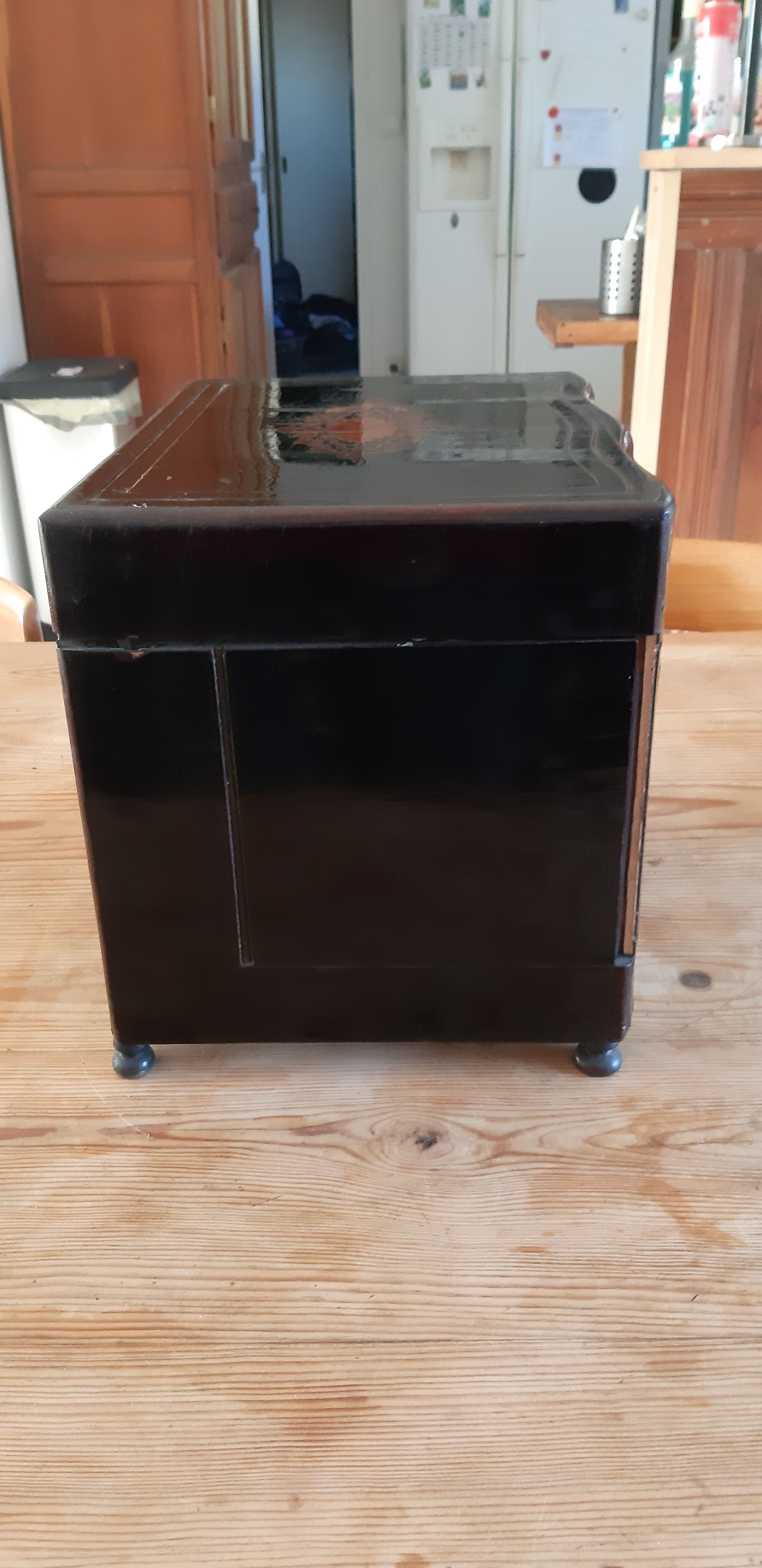 Napolèon III Liquor Cellar