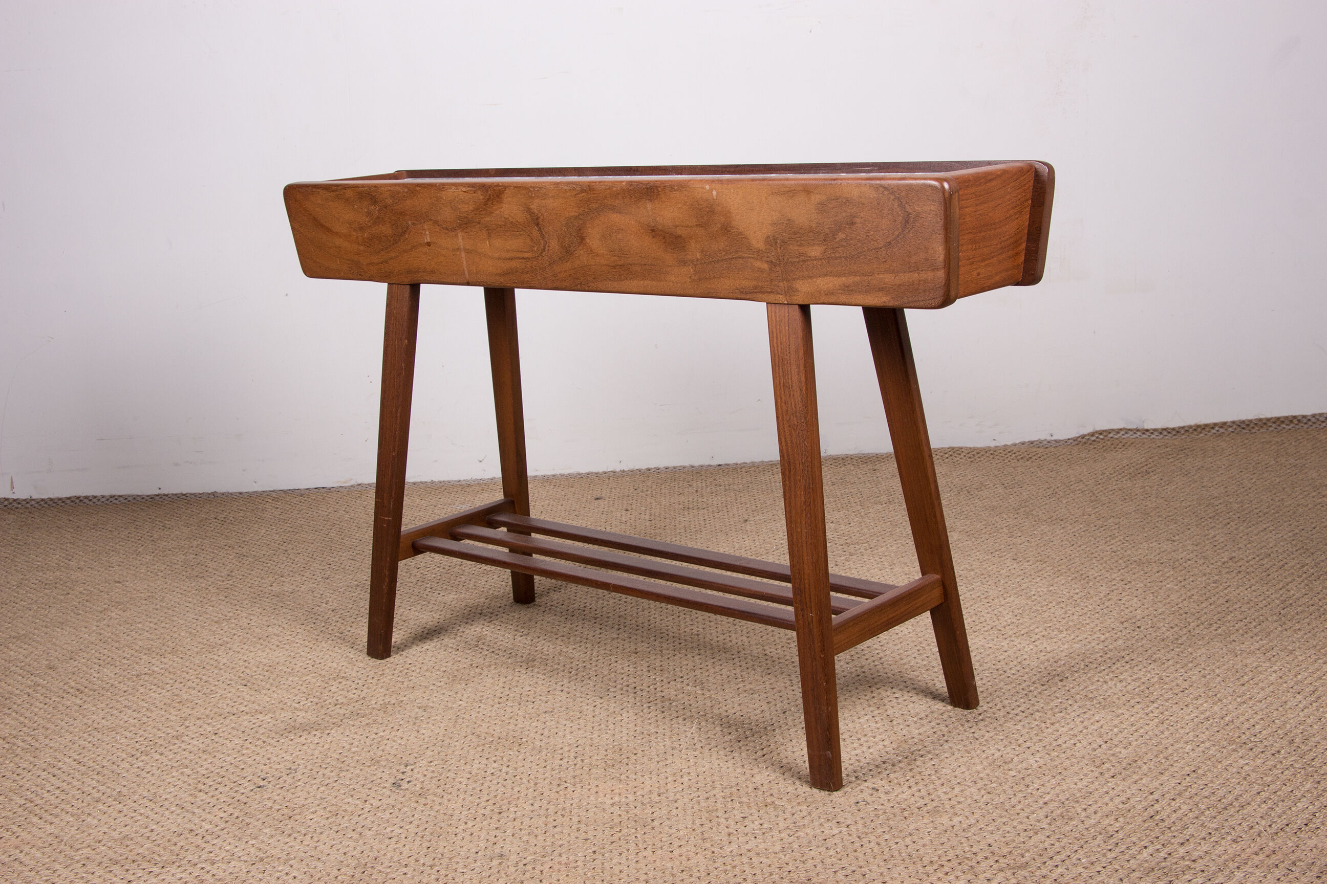 Indoor planter by Brdr Dalsaargd for Illum Bolighus 1960