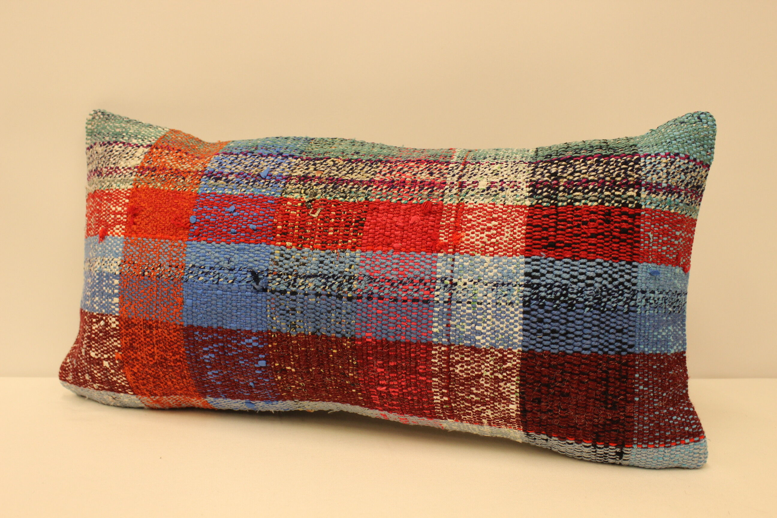 Coussin kilim 30x60 cm
