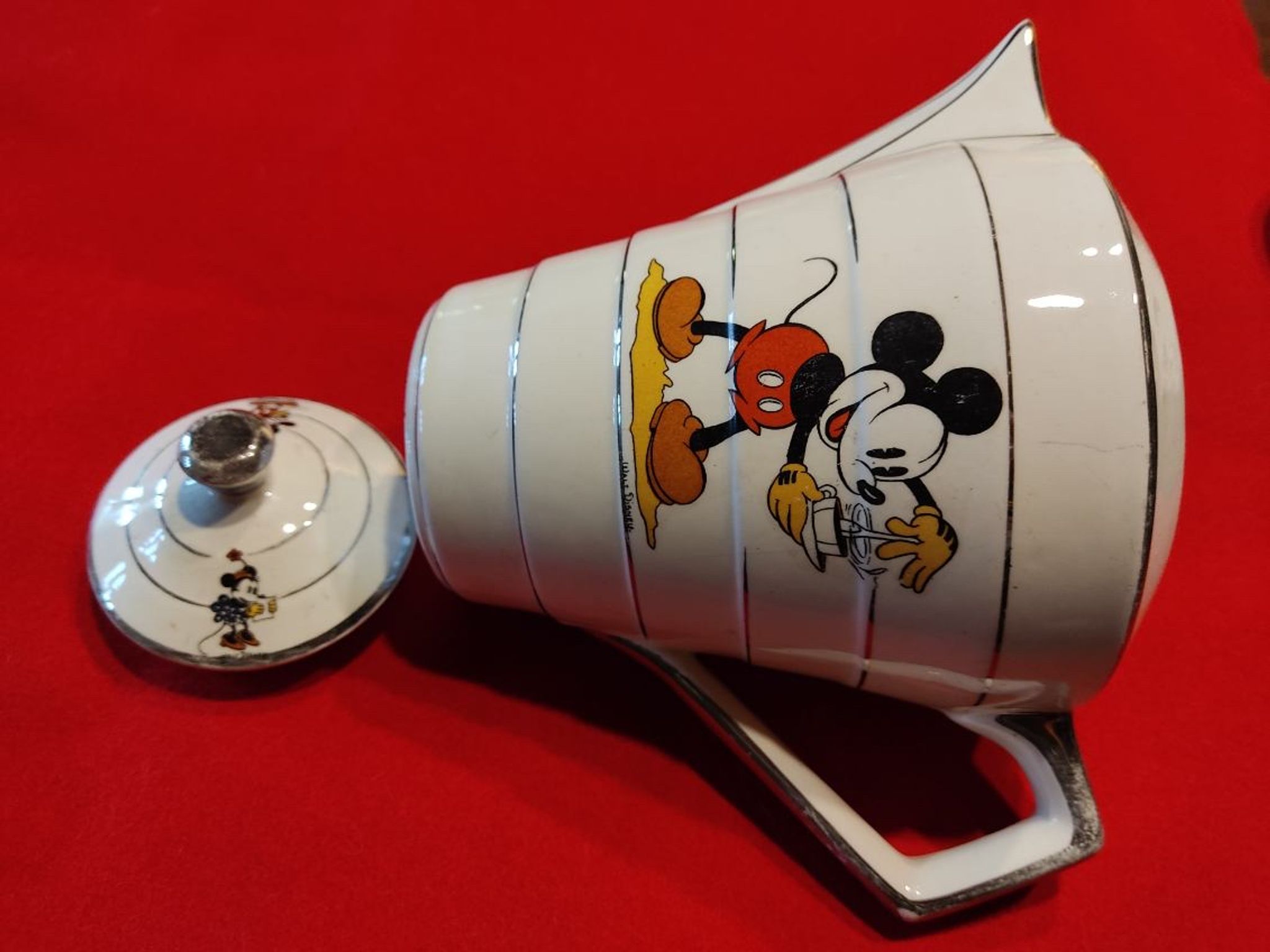 Service à café Mickey et Minnie art déco 1928