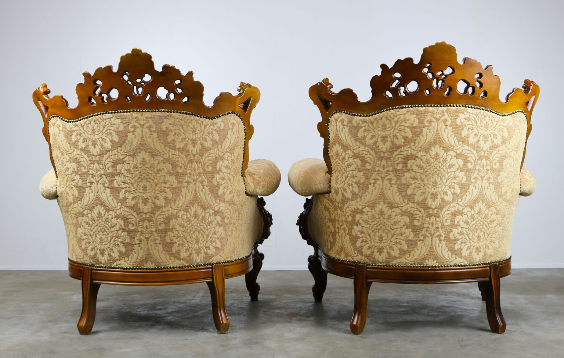 Italy's sculpted mid-century armchairs