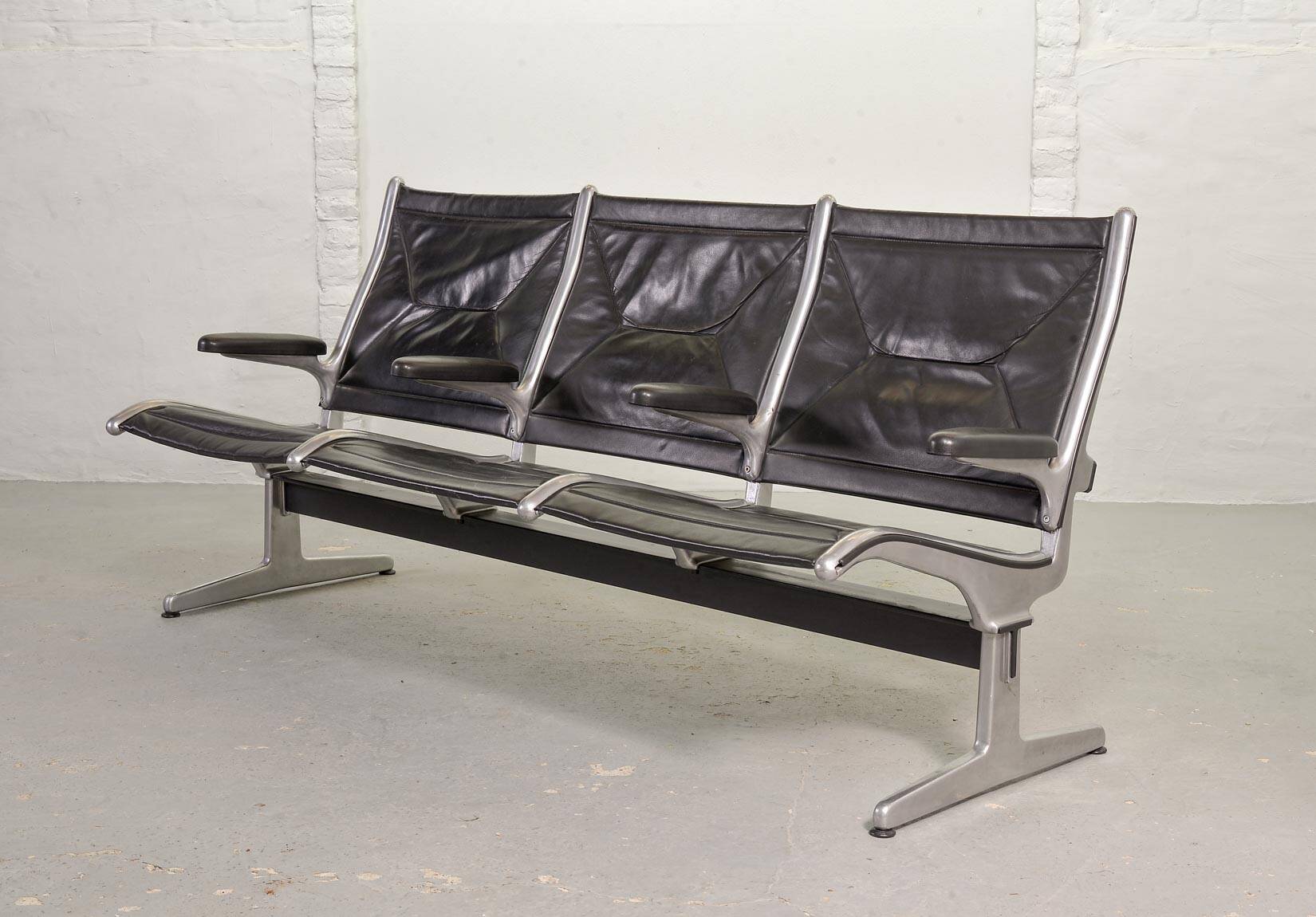 Charles Eames Black Leather 3-Seat Tandem Sling Airport Bench Herman Miller