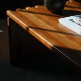 Large rectangular coffee table in solid pine from the mid-century, Danish modern, 1960s.