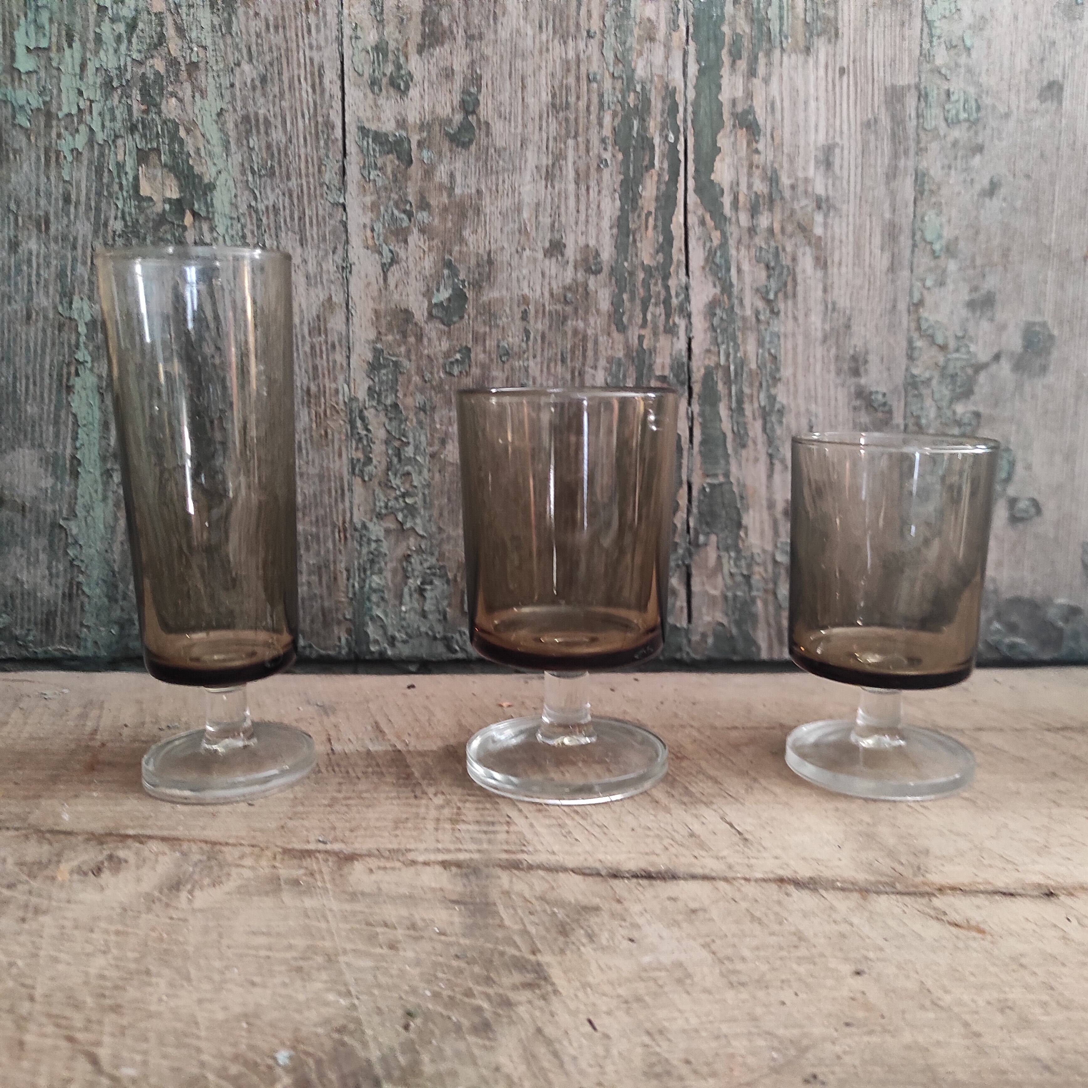Vintage French water glass from Luminarc, in smoked grey