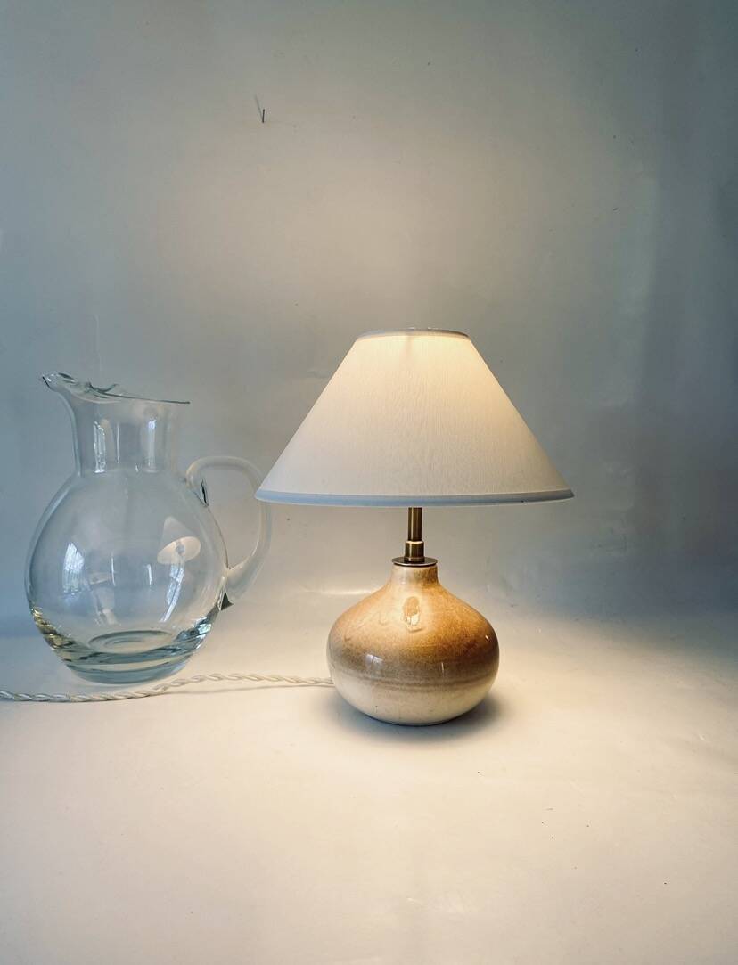 Ball lamp, new fabric cable, cotton lampshade.