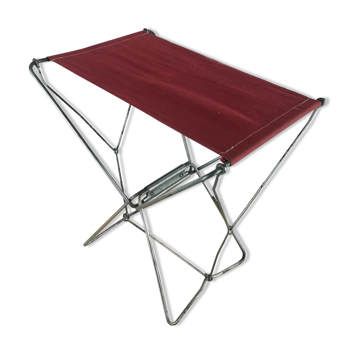 Folding camping seat