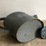 Zinc watering can with apple