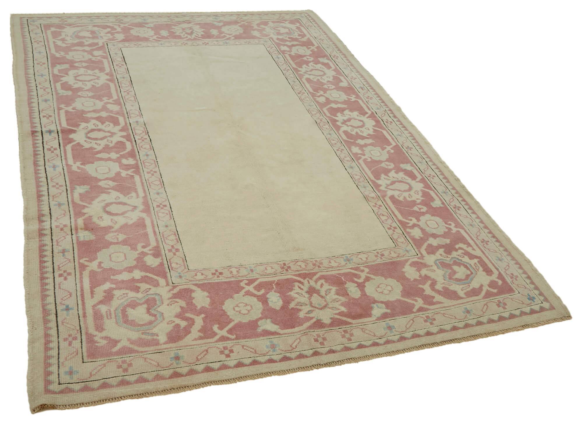 Turkish Vintage Anatolian Rug 162 cm x 237 cm