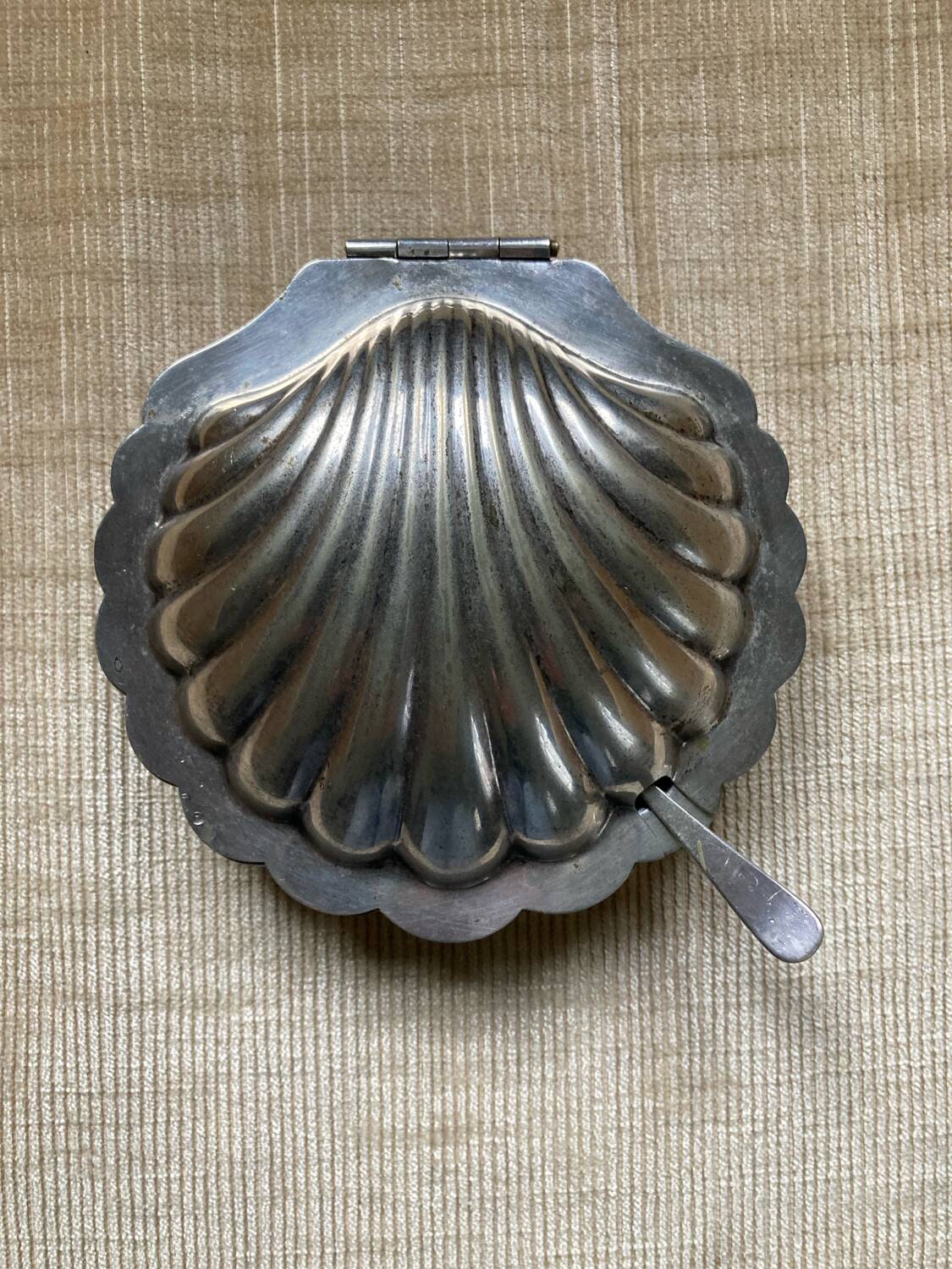 Shell Butter Dish