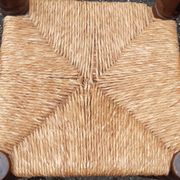 4 chaises brutalistes en bois tourné et paille