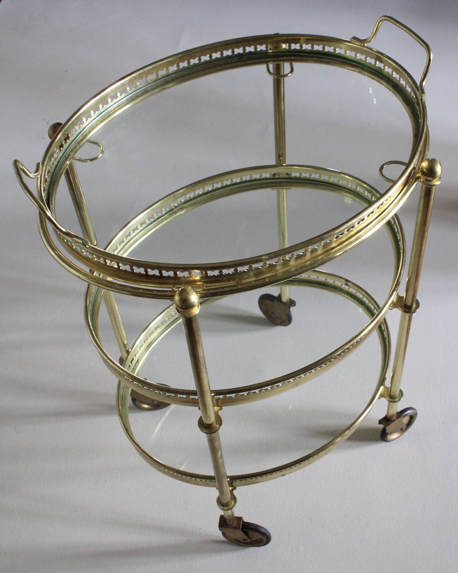 Desserte métal doré et verre