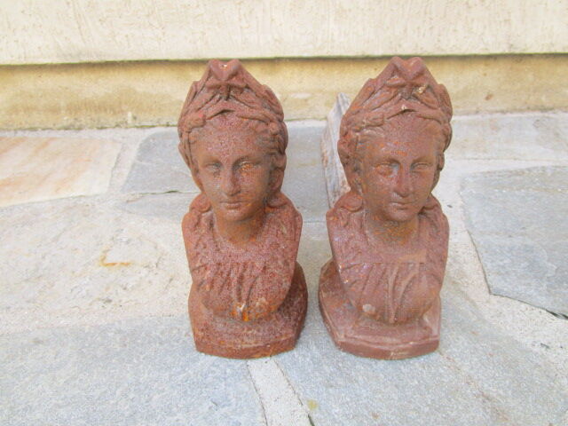 Pair of andirons old cast-iron