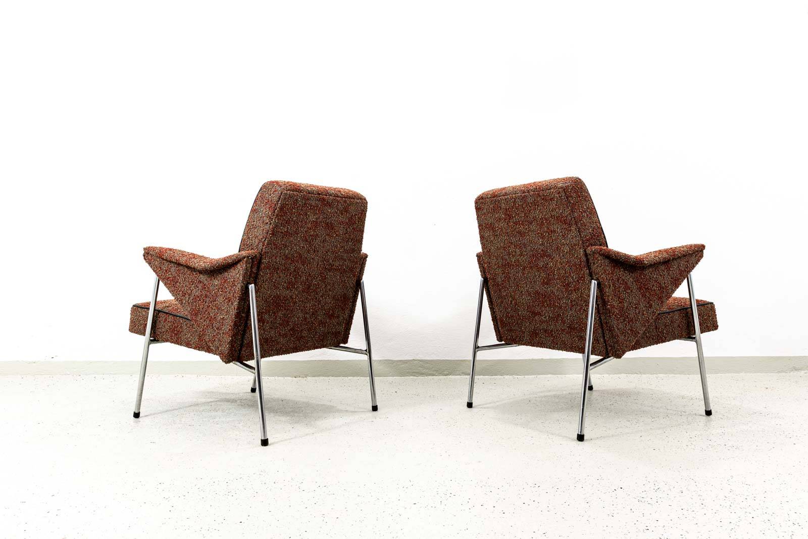 Chaises en métal vintage “Bat” Pologne, années 1960, ensemble de 2