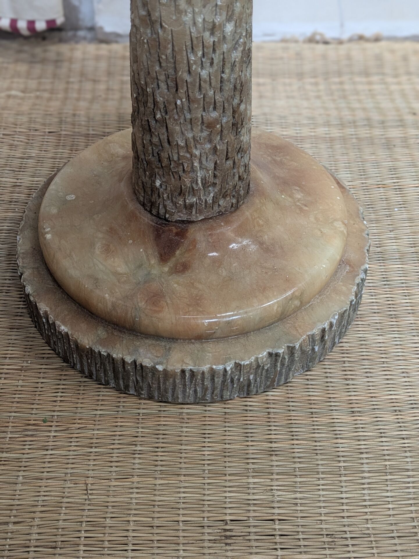 Onyx Stool