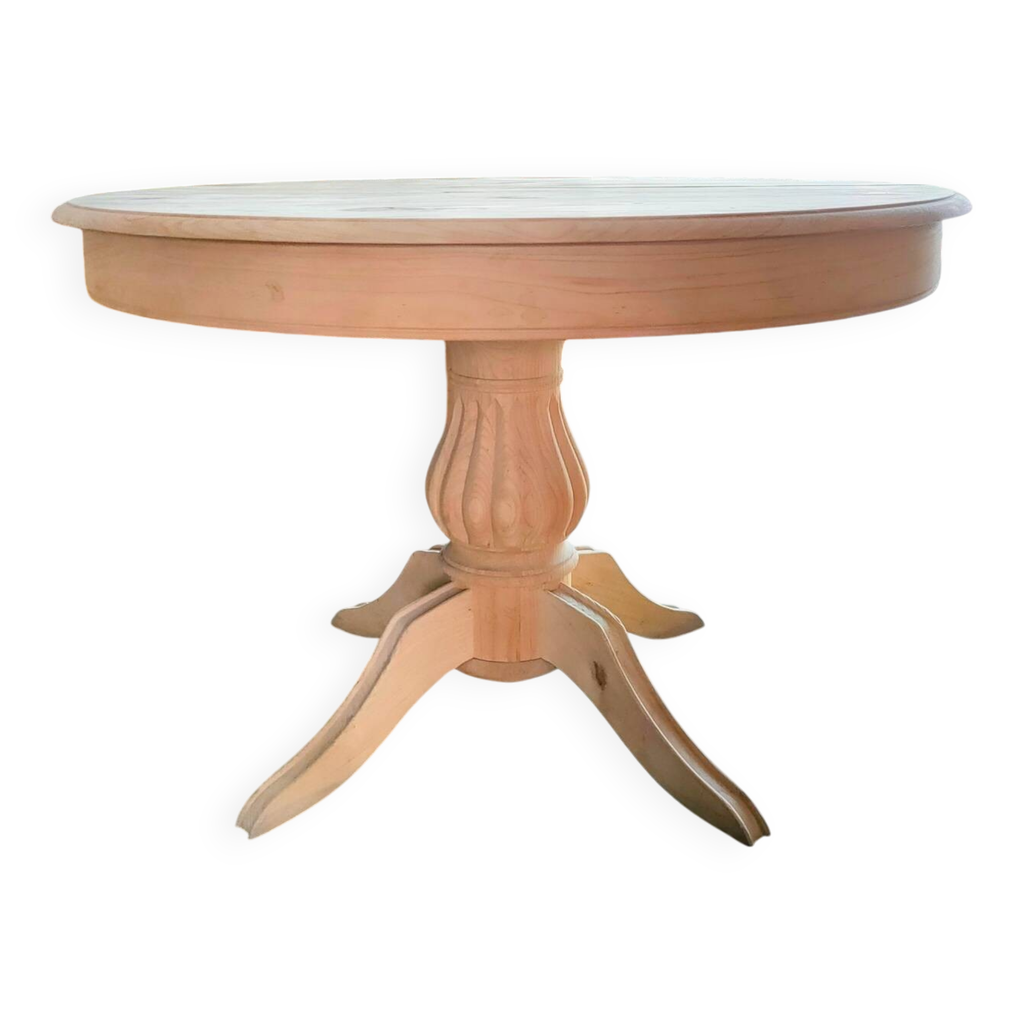 Round table with central leg