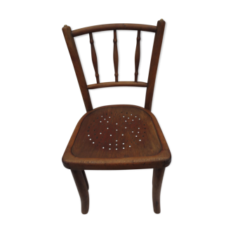 Old kid chair wood