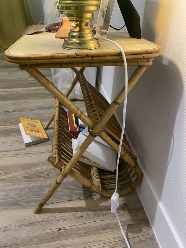 Table d’appoint et porte revue vintage