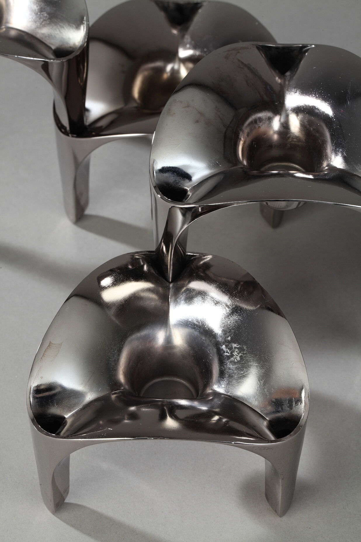 Set of 9 modular candle holders in chromed metal, nagel germany