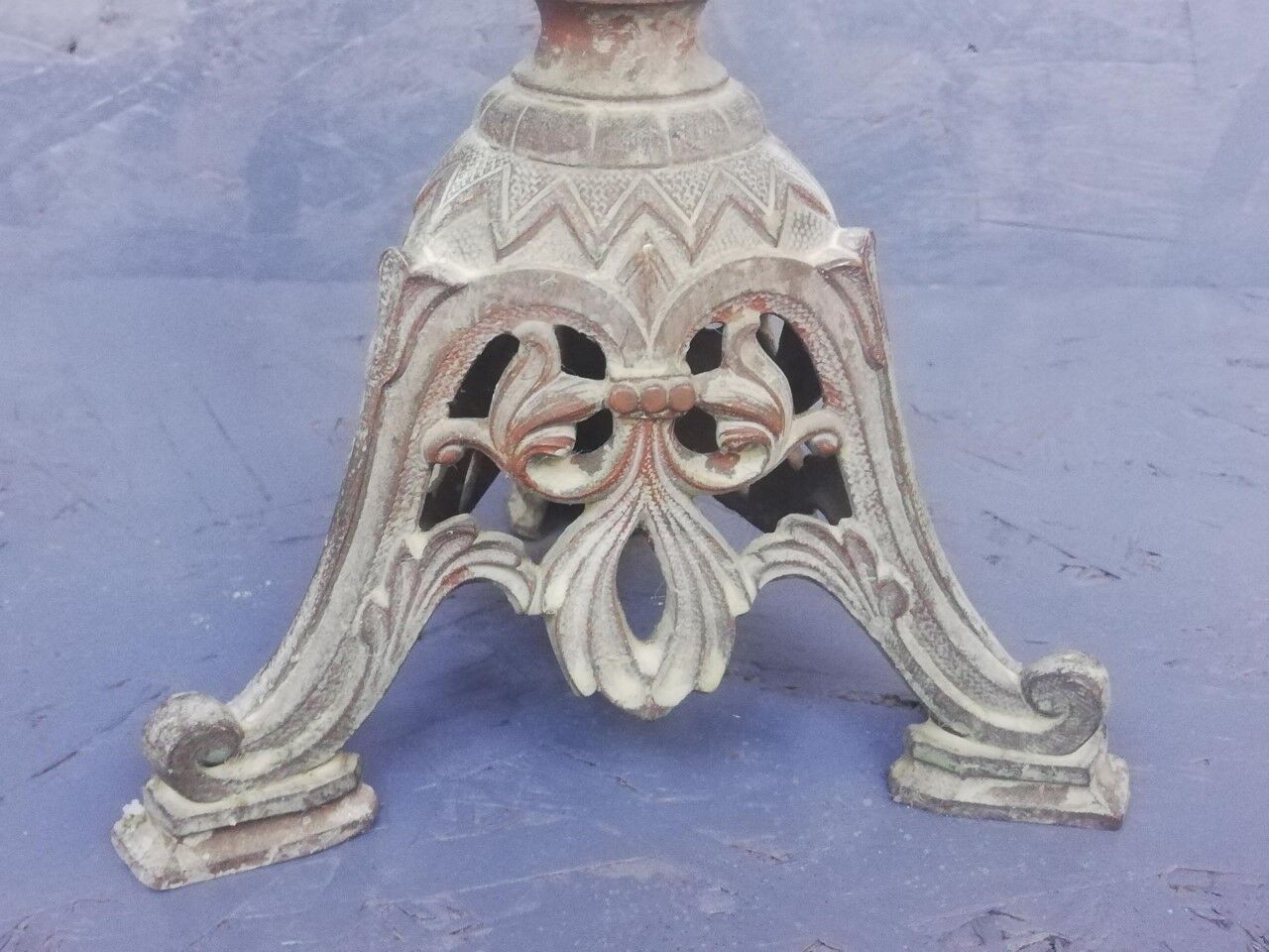 Pair of candlesticks or church candlesticks