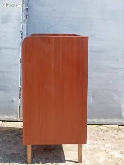 Mid-century modernist sideboard in vintage rosewood Scandinavian style