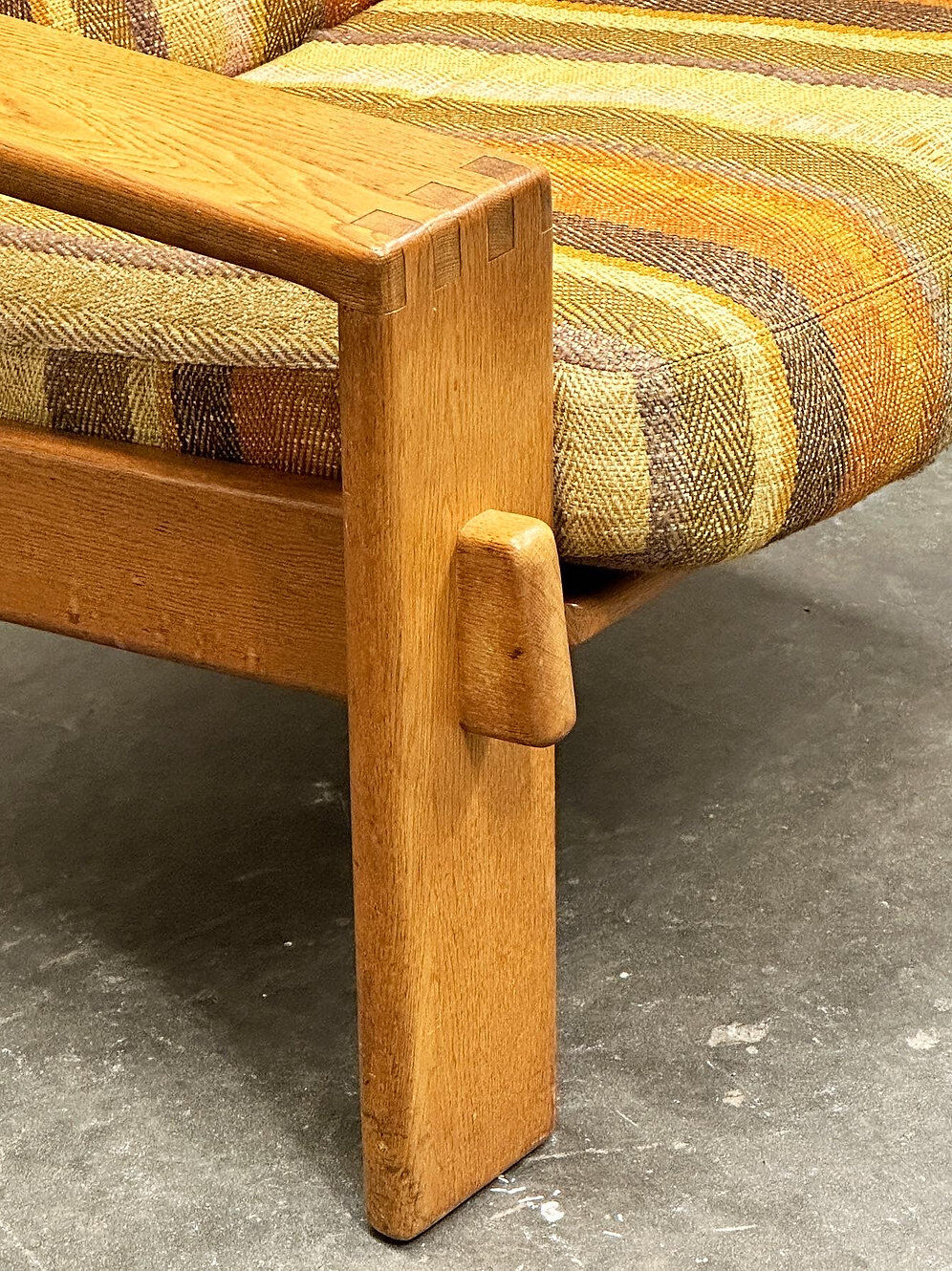 Vintage large elm wood lounge chair with original fabric, 1970s France