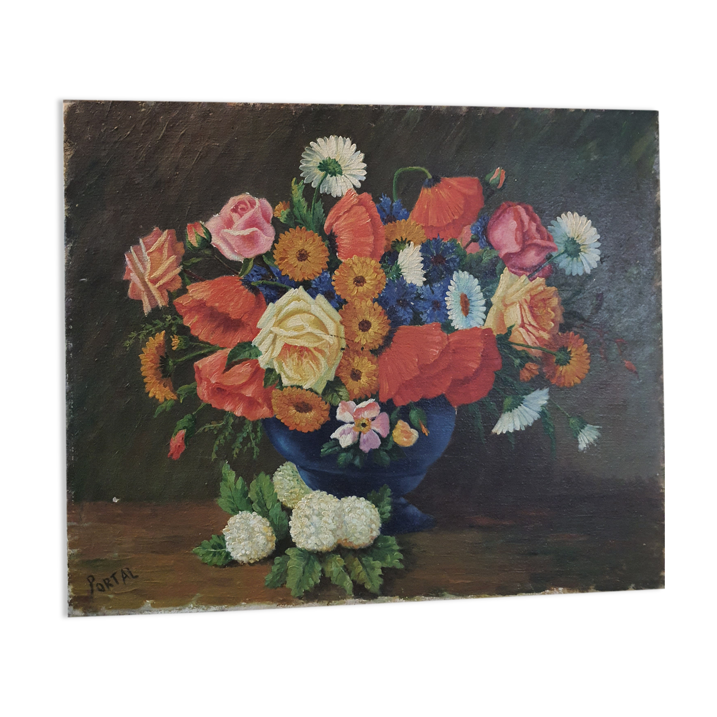 Painting bouquet of flowers